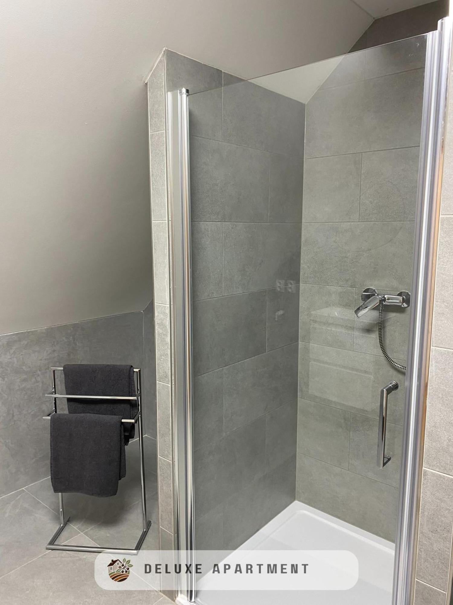 Apartmanovy Dom Visnove المظهر الخارجي الصورة